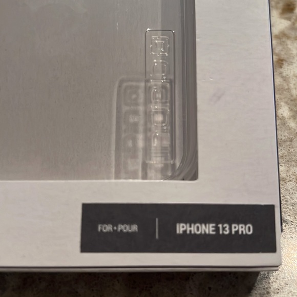Brand new iPhone 13 Pro Clear Case - Picture 3 of 4